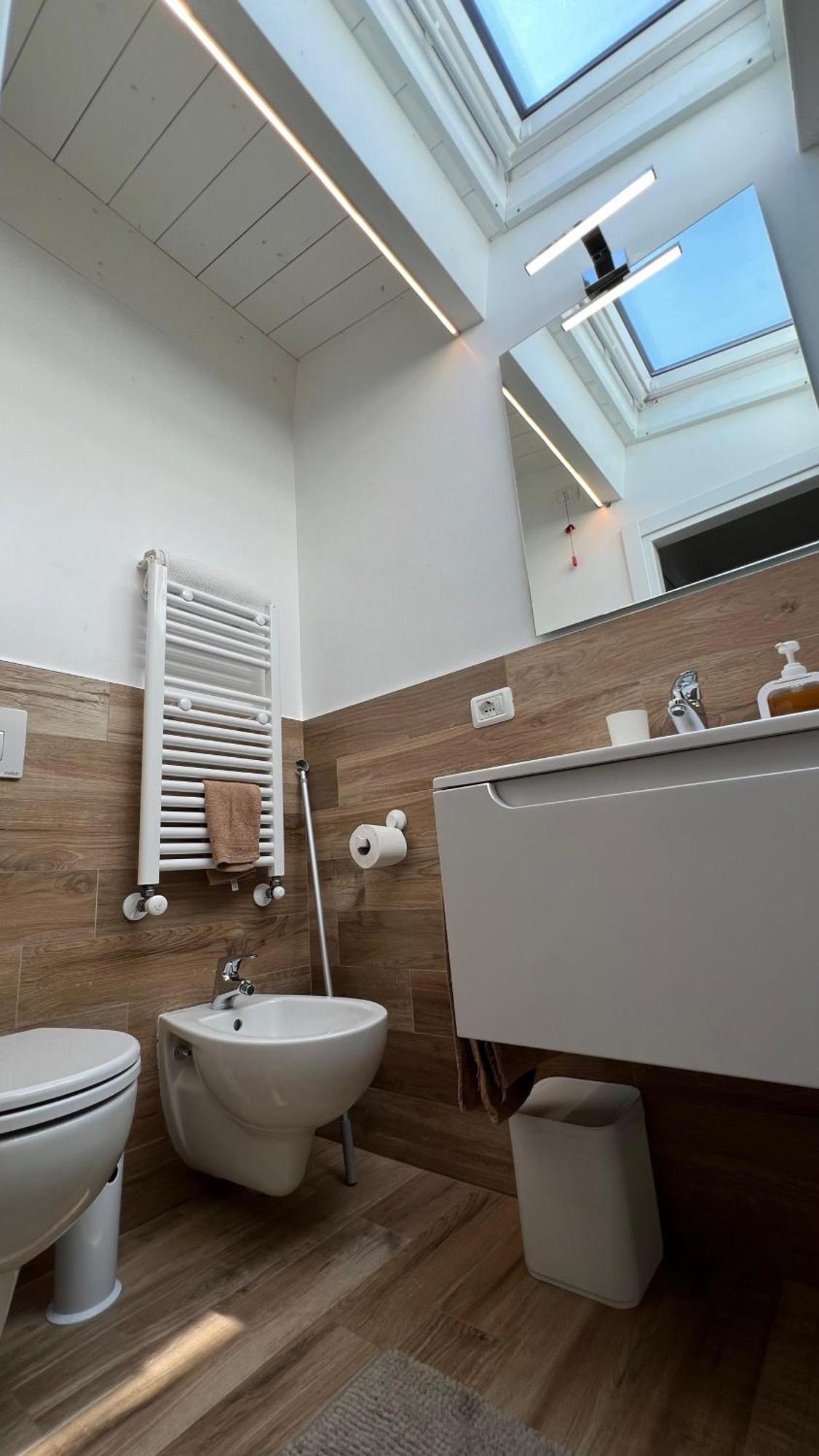 Appartement Casa Miro' Vicinissima Al Mare E Parcheggio Privato Gratuito Se Disponibile *
